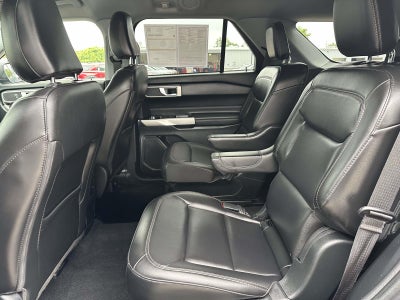 2023 Ford Explorer XLT 4WD