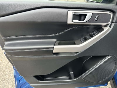 2023 Ford Explorer XLT 4WD