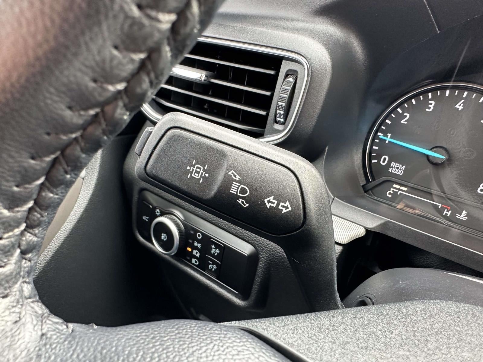2023 Ford Explorer XLT 4WD