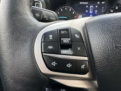 2023 Ford Explorer XLT 4WD