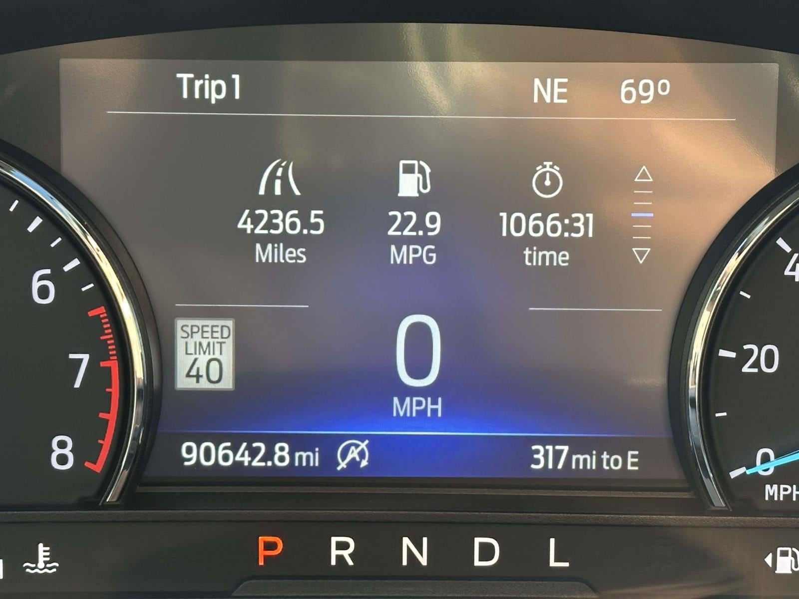 2021 Ford Explorer XLT 4WD