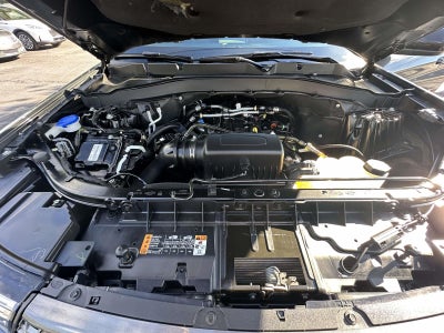 2023 Ford Explorer XLT 4WD