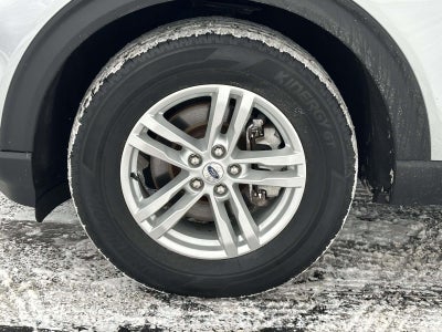 2023 Ford Explorer XLT 4WD