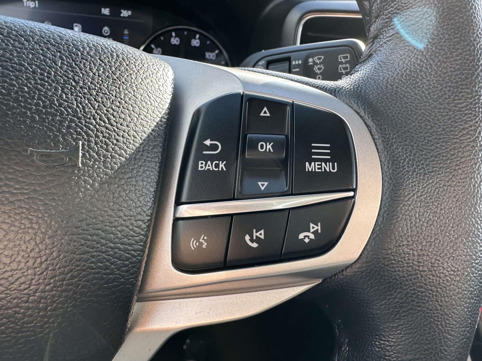 2023 Ford Explorer XLT 4WD