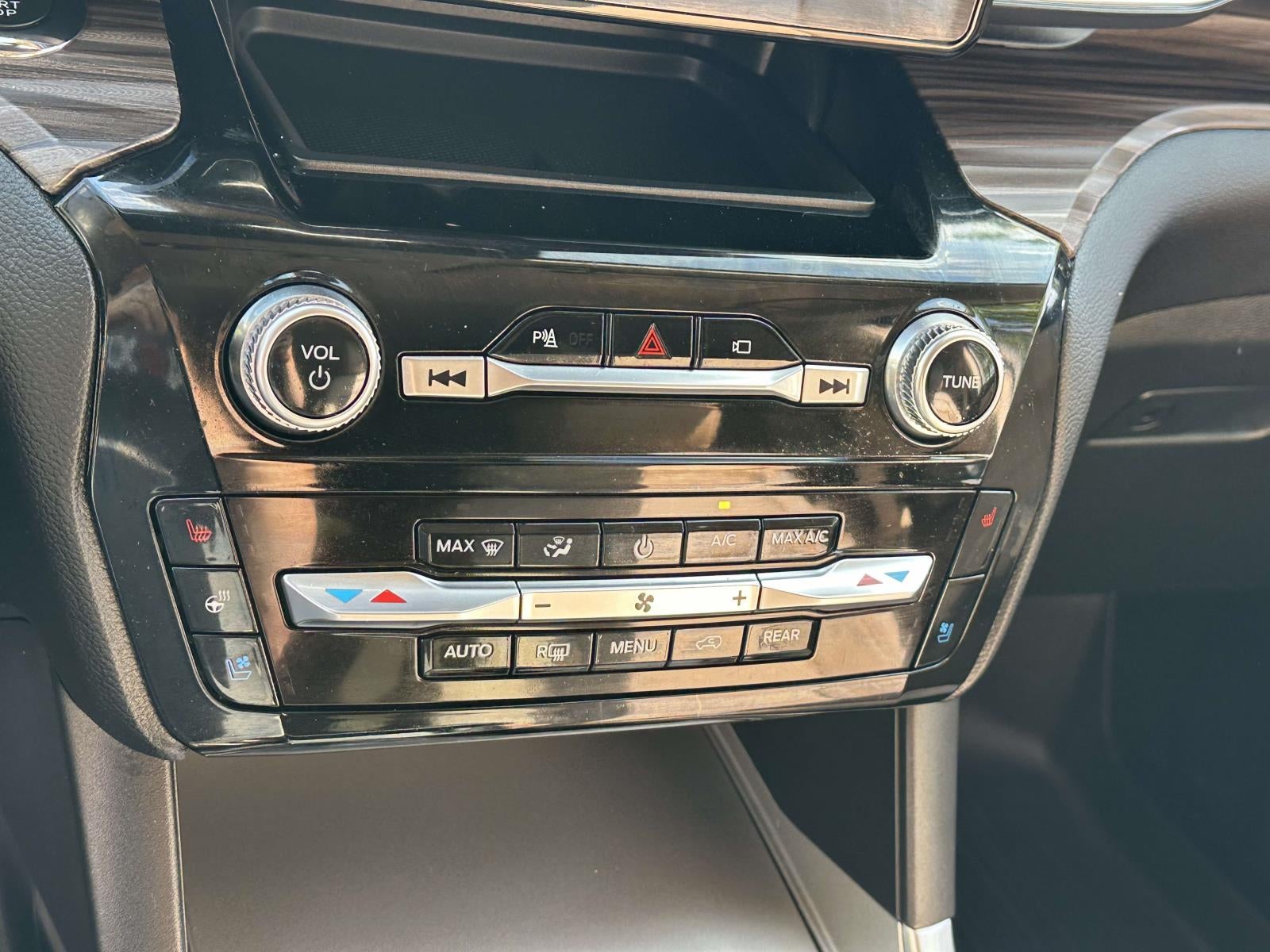 2023 Ford Explorer Limited 4WD