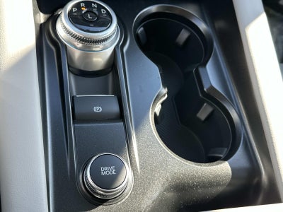 2026 Ford Explorer Active w/100A Pkg 4WD