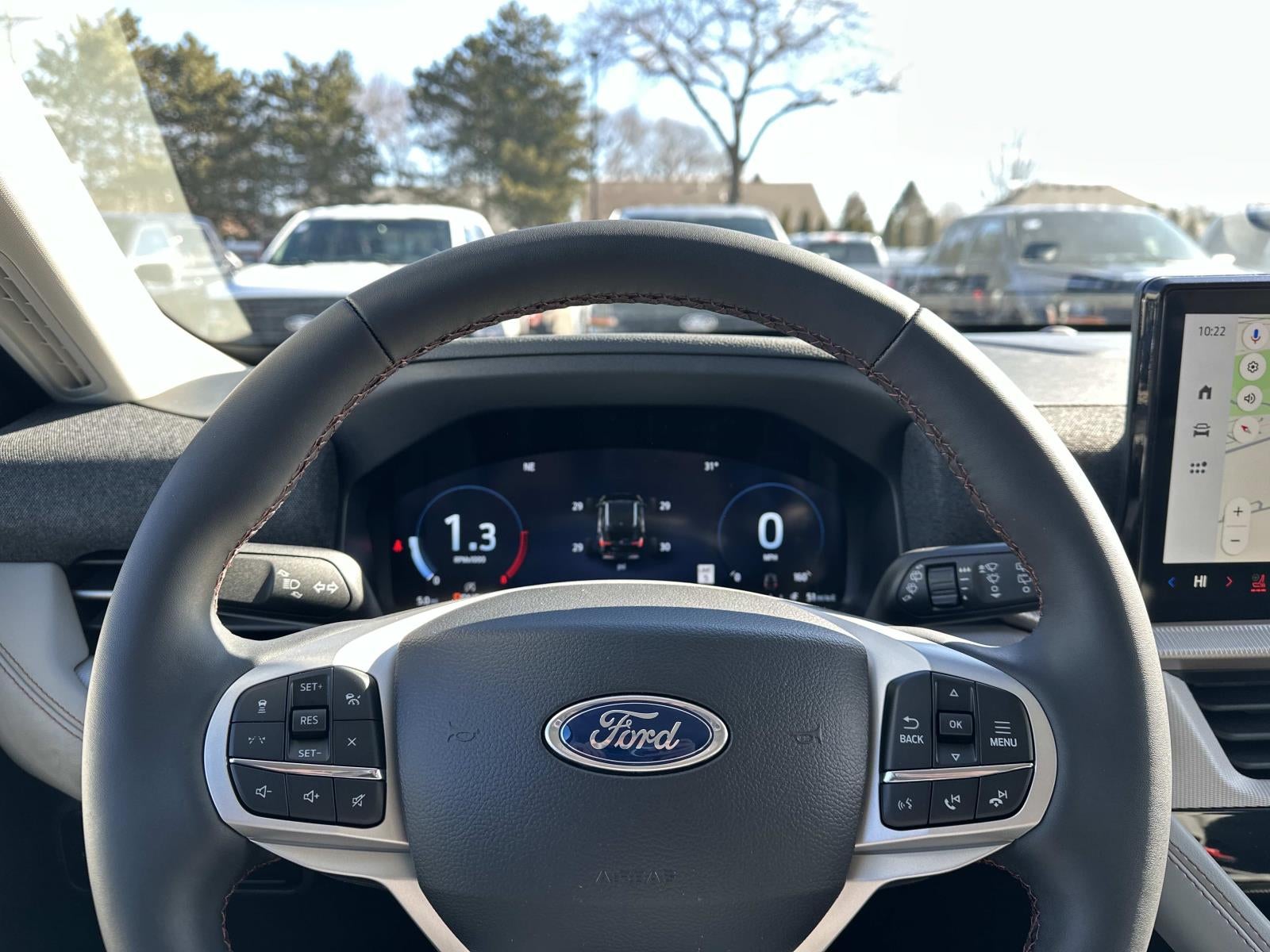 2026 Ford Explorer Active w/100A Pkg 4WD