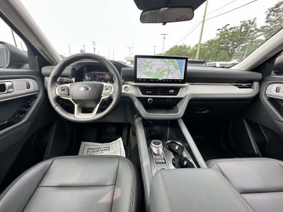 2026 Ford Explorer Active w/100A Pkg 4WD
