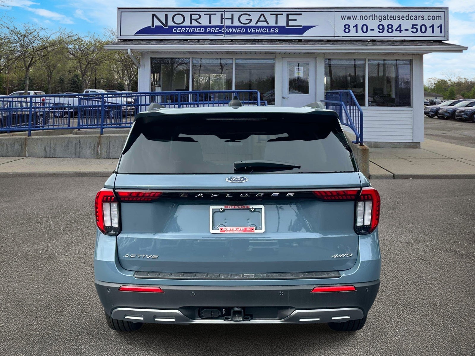 2026 Ford Explorer Active w/100A Pkg 4WD
