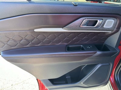 2025 Ford Explorer Platinum 4WD