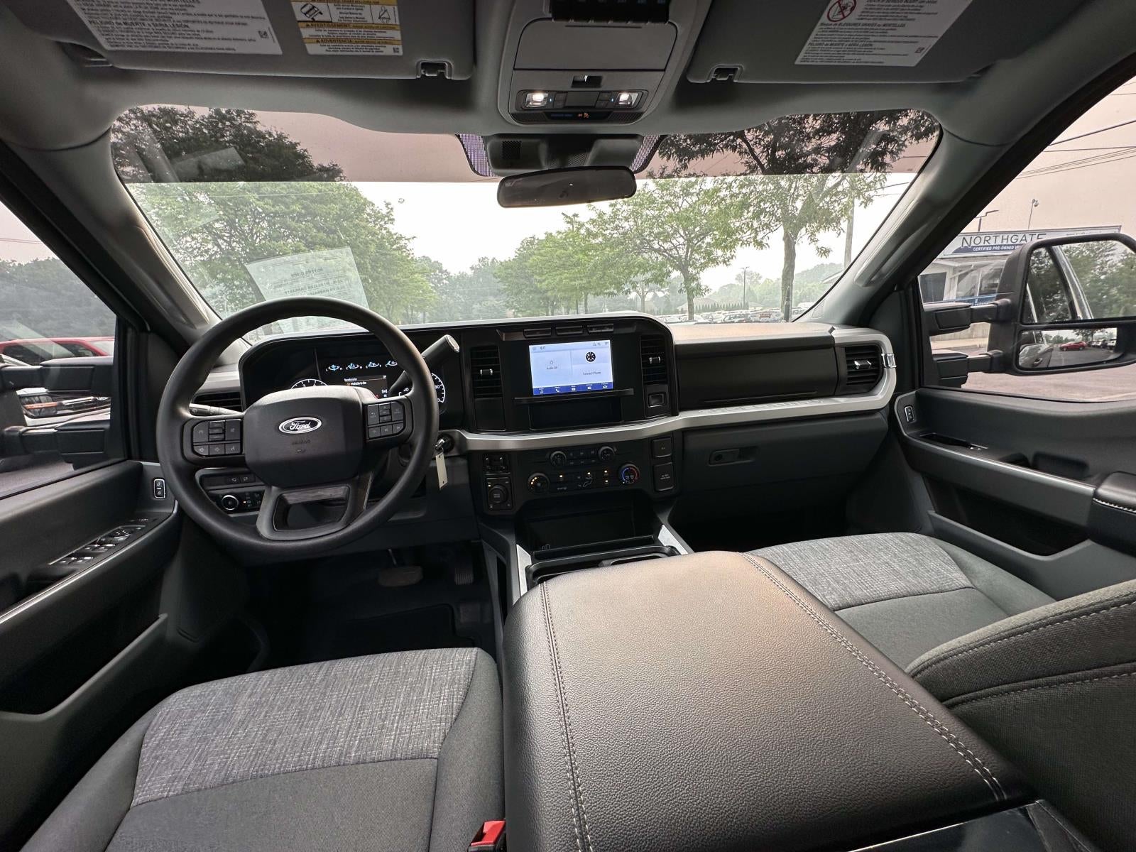2024 Ford Super Duty F-250 SRW XLT 4WD SuperCab 6.75' Box