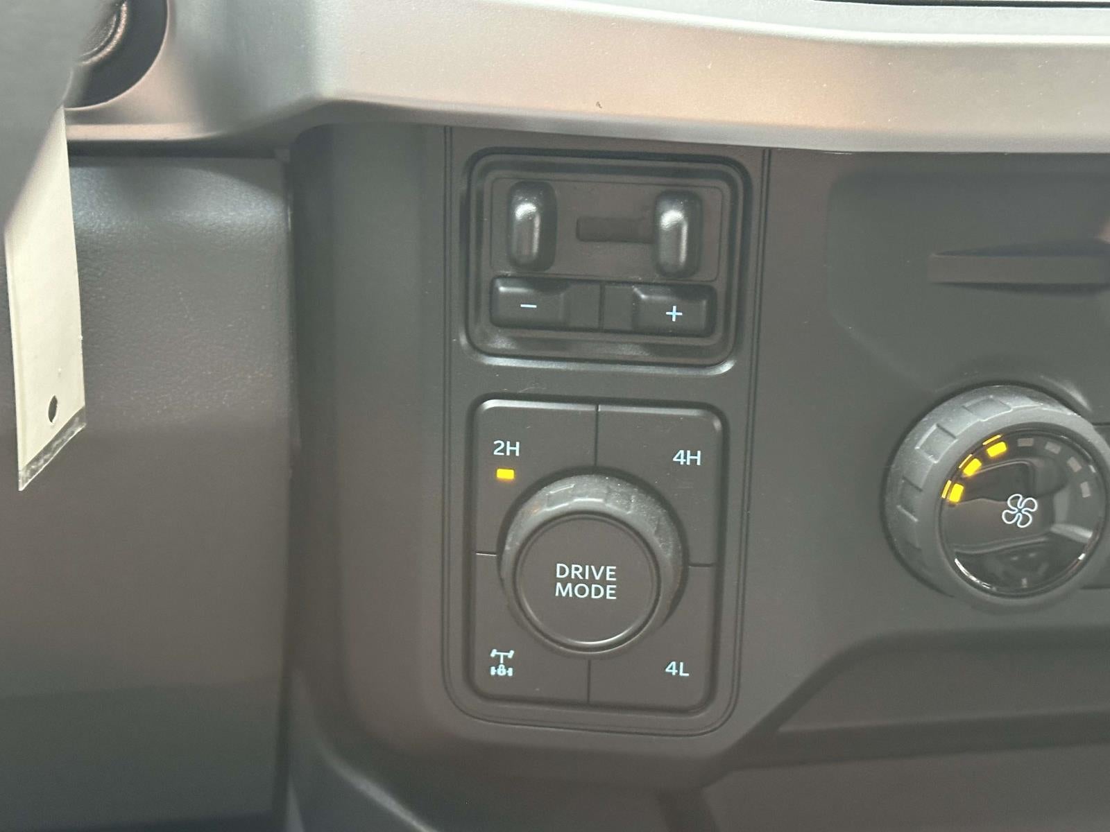 2024 Ford Super Duty F-250 SRW XLT 4WD SuperCab 6.75' Box