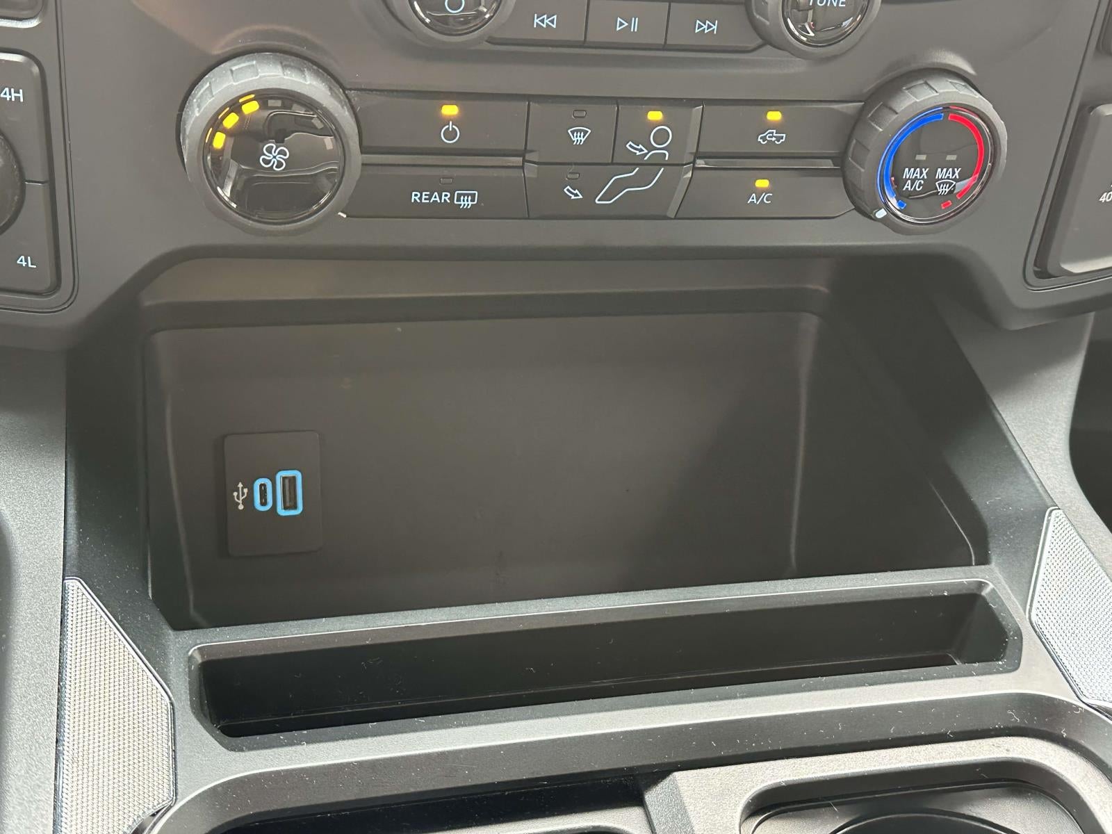 2024 Ford Super Duty F-250 SRW XLT 4WD SuperCab 6.75' Box