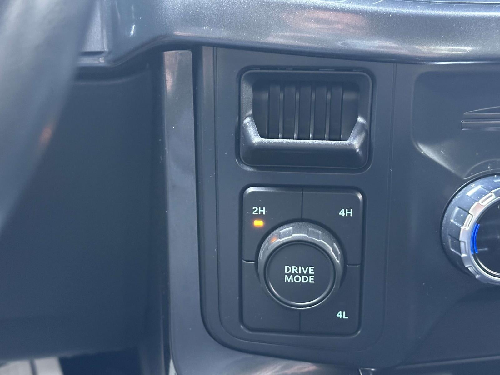 2022 Ford F-150 XLT 4WD SuperCrew 5.5' Box