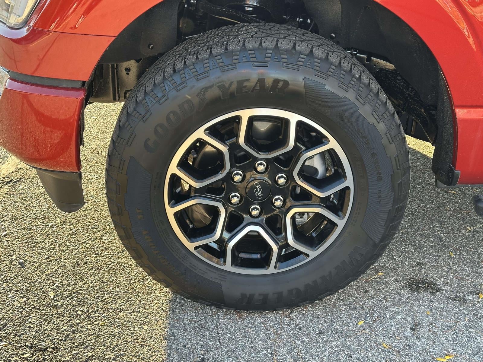 2023 Ford F-150 XLT 4WD SuperCrew 5.5' Box