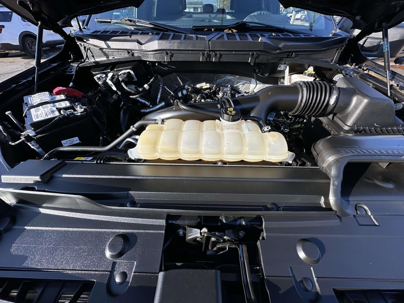 2023 Ford F-150 XL 4WD SuperCrew 5.5' Box