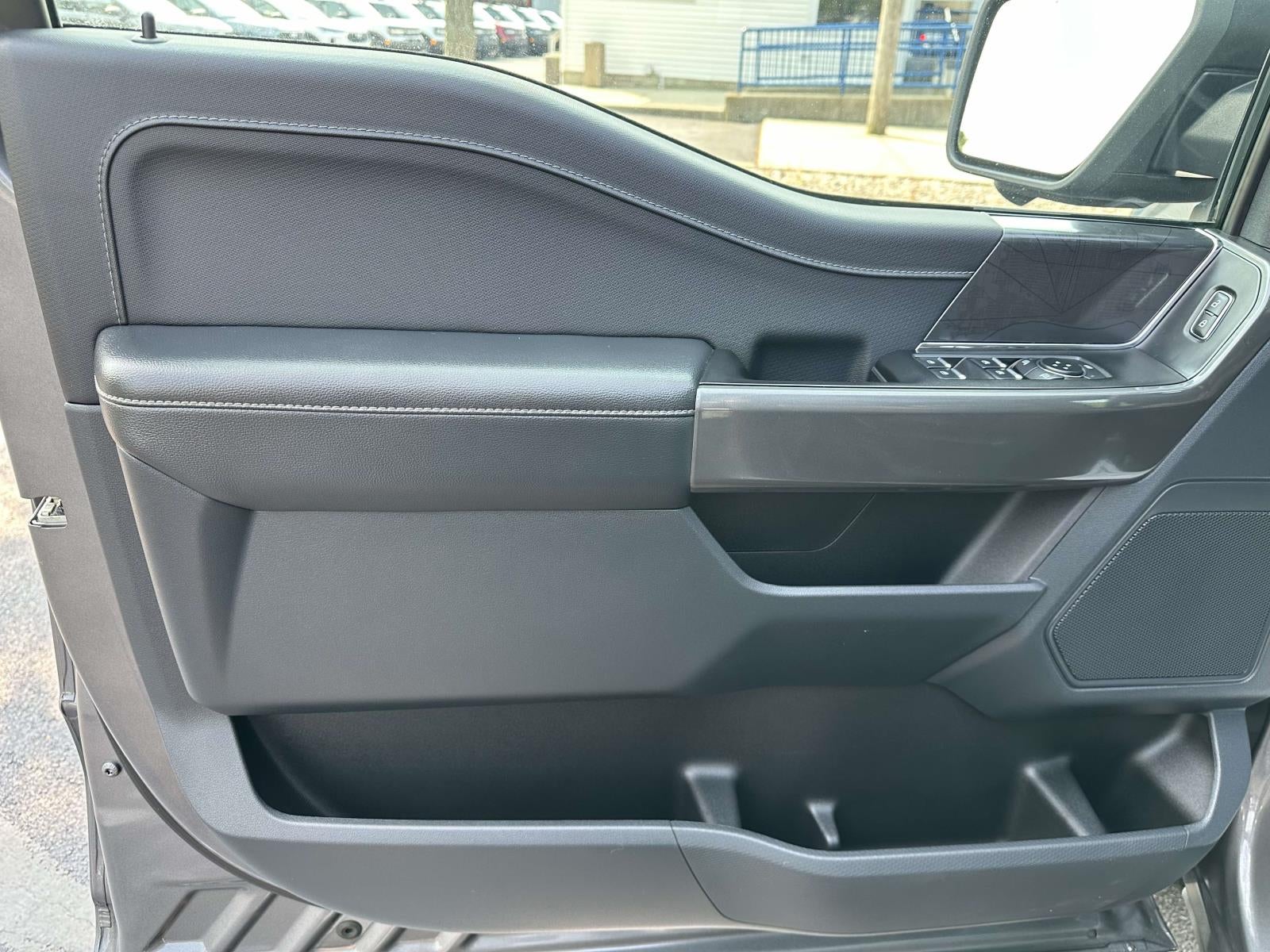 2023 Ford F-150 XLT 4WD SuperCrew 5.5' Box