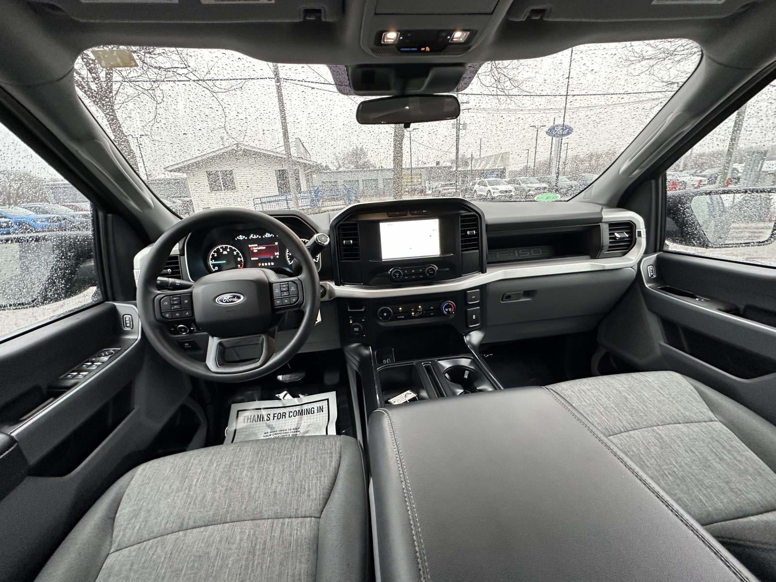 2023 Ford F-150 XL 4WD SuperCrew 5.5' Box