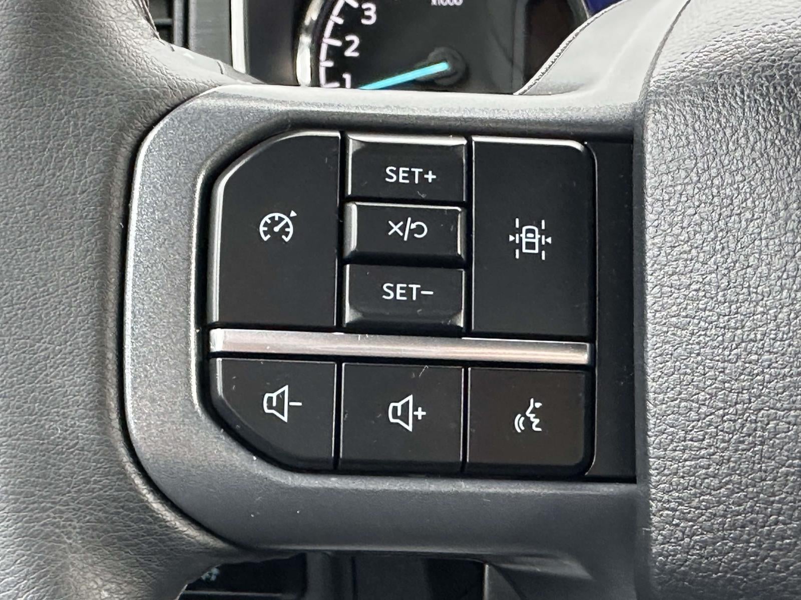 2023 Ford F-150 XLT 4WD SuperCrew 5.5' Box