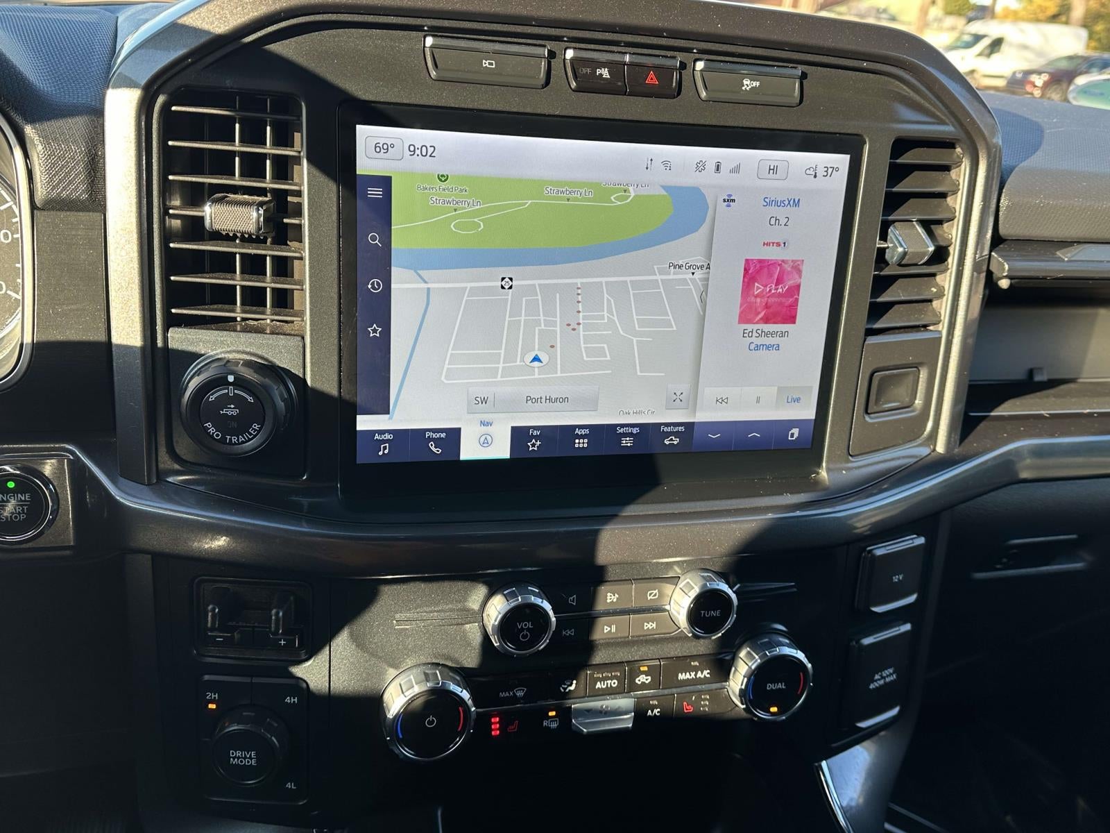 2023 Ford F-150 XLT 4WD SuperCrew 5.5' Box