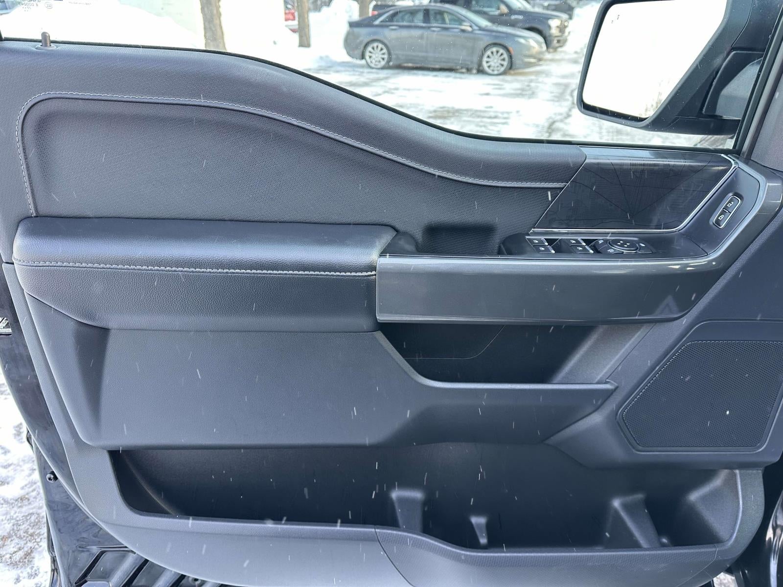 2023 Ford F-150 XLT 4WD SuperCrew 5.5' Box