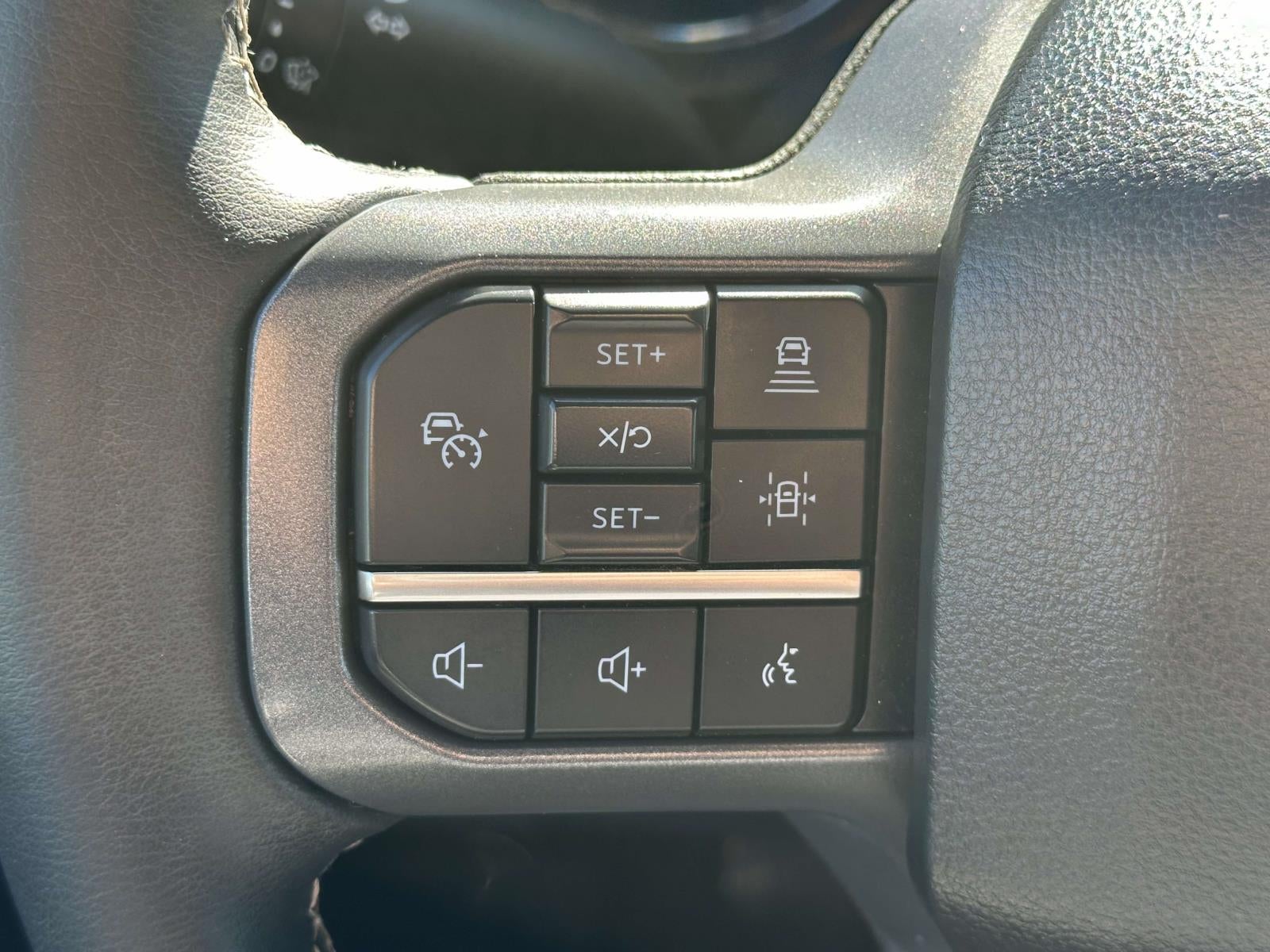2023 Ford F-150 XLT 4WD SuperCrew 5.5' Box