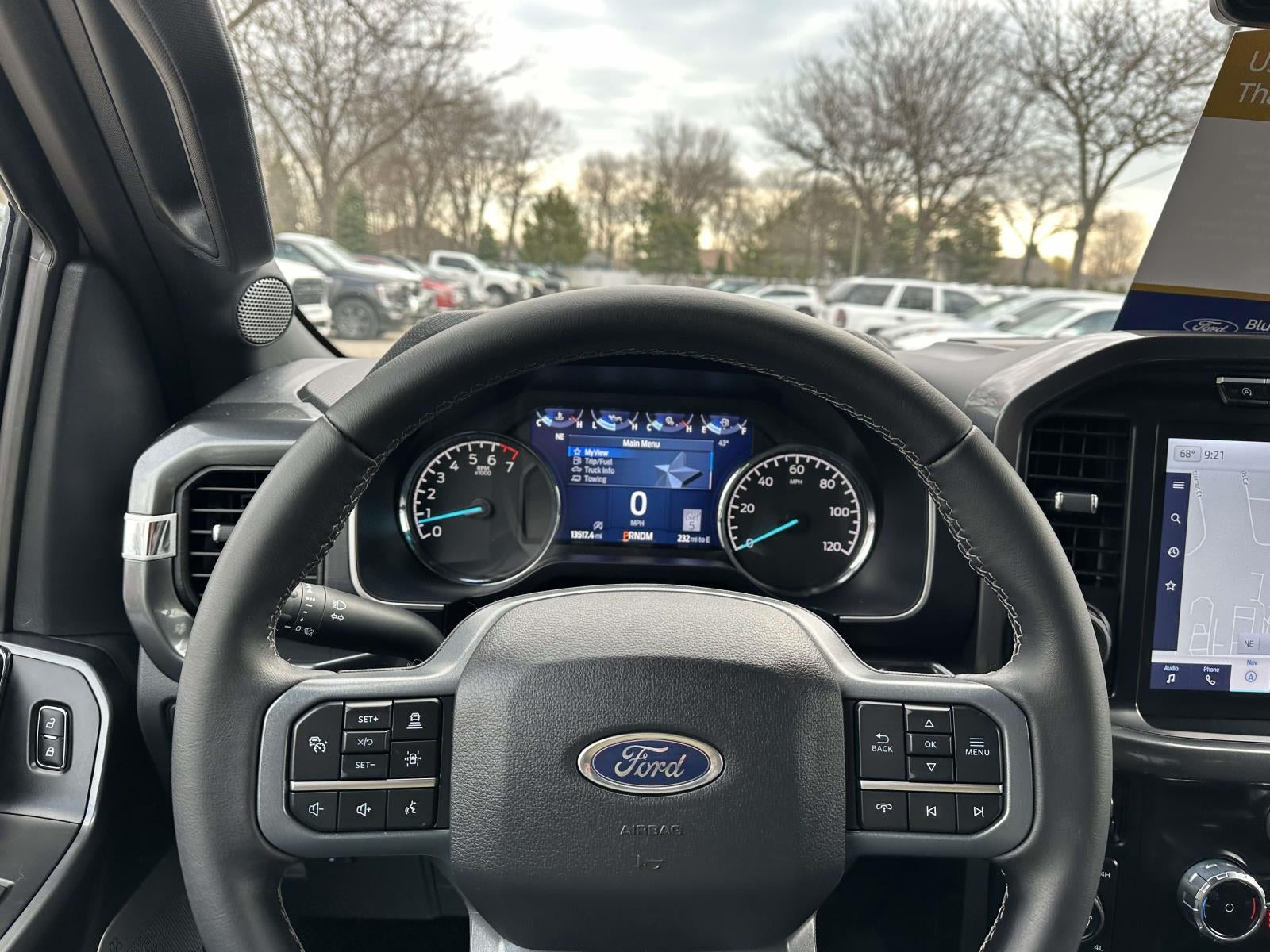 2023 Ford F-150 XLT 4WD SuperCrew 5.5' Box