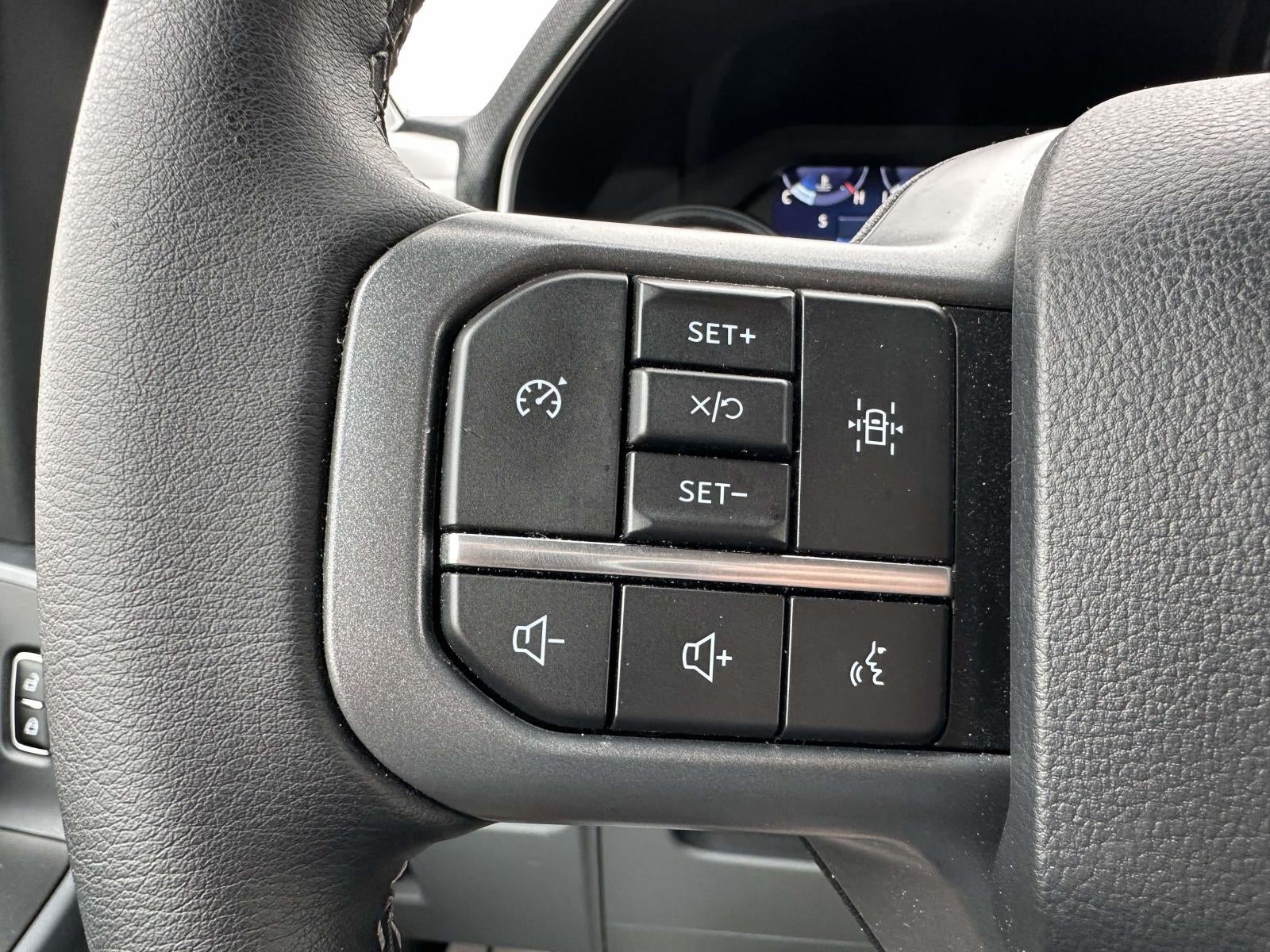 2023 Ford F-150 XLT 4WD SuperCrew 5.5' Box