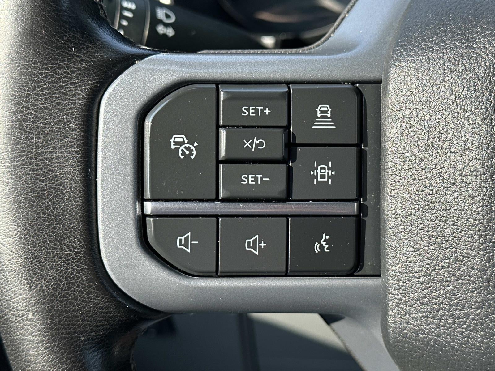 2023 Ford F-150 XLT 4WD SuperCrew 5.5' Box