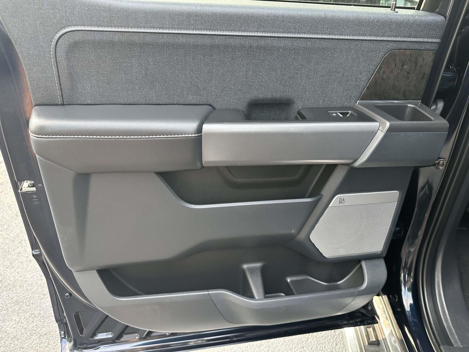 2023 Ford F-150 LARIAT 4WD SuperCrew 5.5' Box