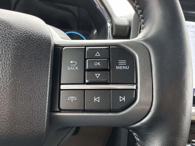 2022 Ford F-150 LARIAT 4WD SuperCrew 5.5' Box