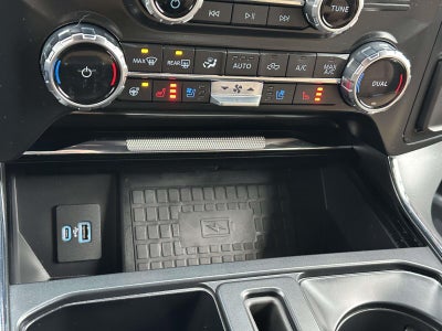 2022 Ford F-150 LARIAT 4WD SuperCrew 5.5' Box