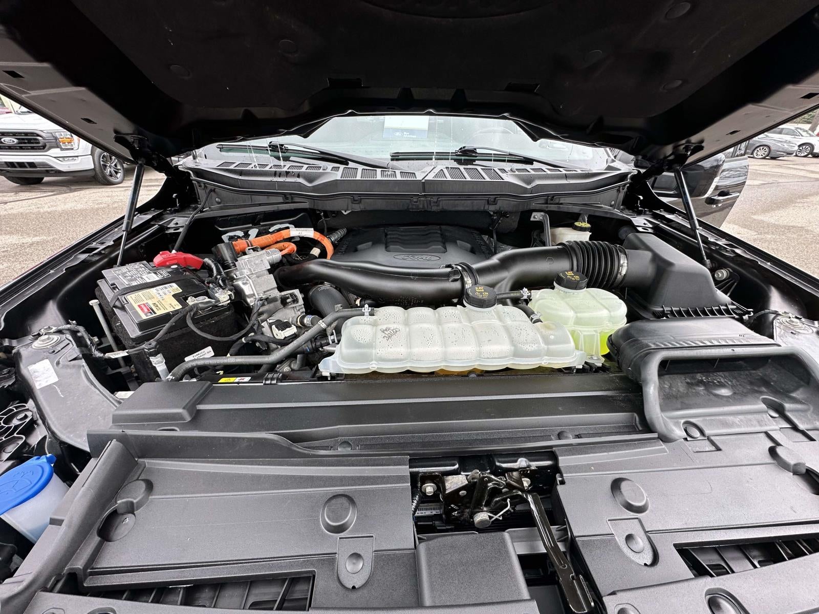 2023 Ford F-150 LARIAT 4WD SuperCrew 5.5' Box