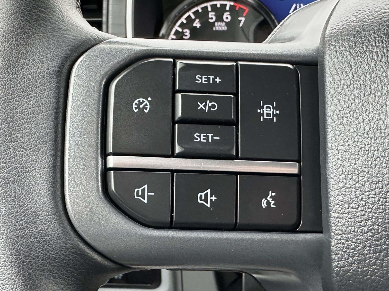 2023 Ford F-150 XLT 4WD SuperCrew 5.5' Box
