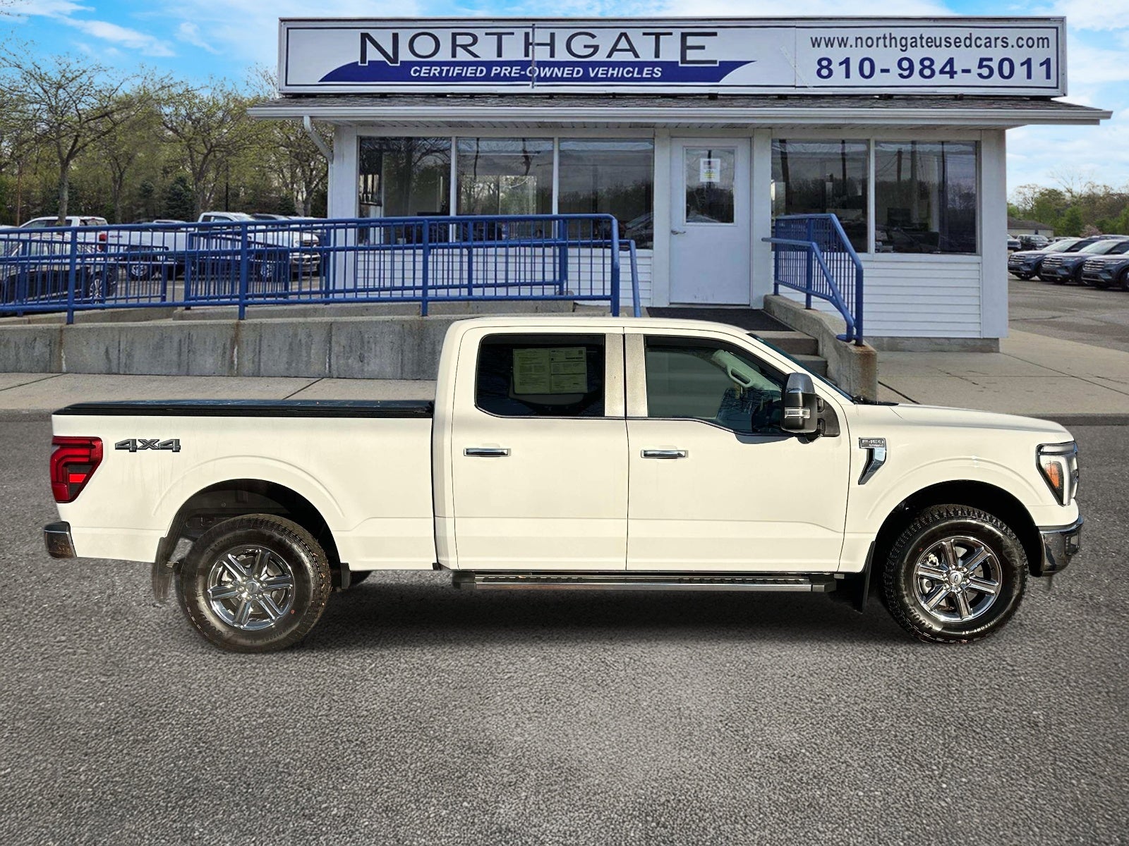 2025 Ford F-150 LARIAT 4WD SuperCrew 5.5' Box