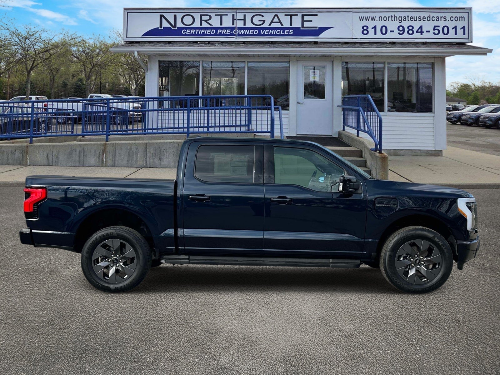 2023 Ford F-150 Lightning XLT 4WD SuperCrew 5.5' Box
