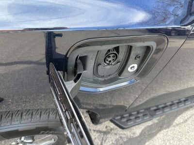 2023 Ford F-150 Lightning XLT 4WD SuperCrew 5.5' Box