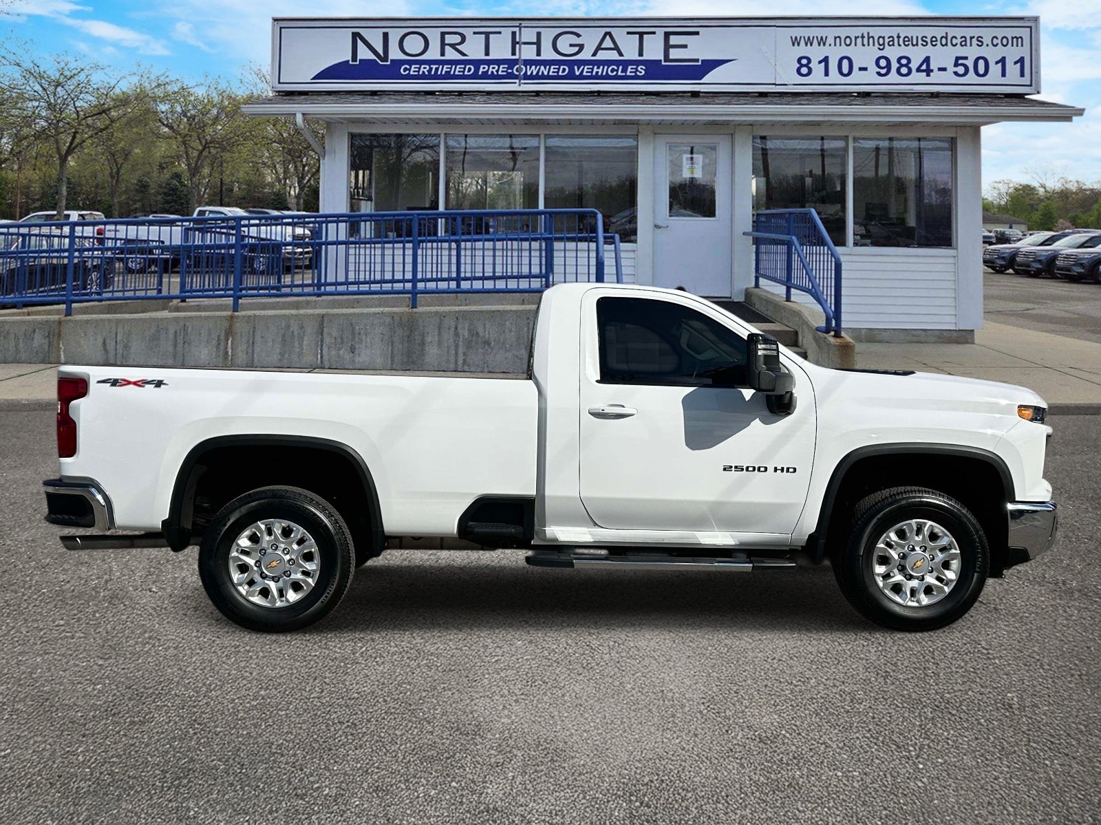 2024 Chevrolet Silverado 2500HD 4WD Reg Cab 142 LT