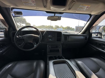 2005 Chevrolet Silverado 3500 Crew Cab 167 WB 4WD DRW LT