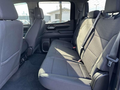 2022 Chevrolet Silverado 1500 4WD Crew Cab 147 LT w/1LT