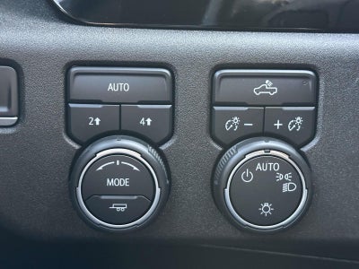 2022 Chevrolet Silverado 1500 4WD Crew Cab 147 LT w/1LT