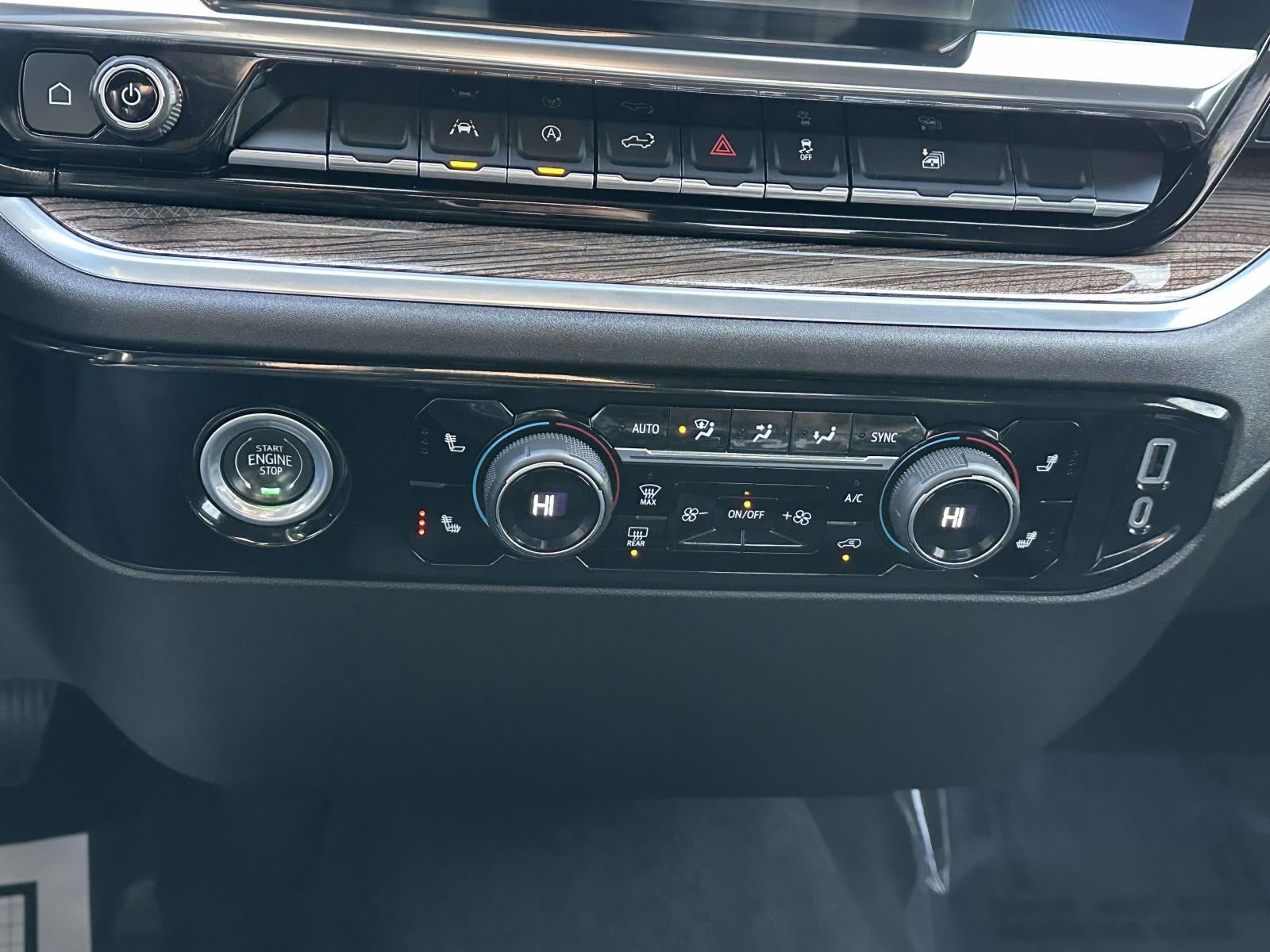 2022 Chevrolet Silverado 1500 4WD Crew Cab 147 LT w/1LT