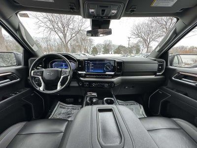 2022 Chevrolet Silverado 1500 4WD Crew Cab 147 RST