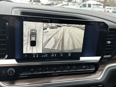 2022 Chevrolet Silverado 1500 4WD Crew Cab 147 RST