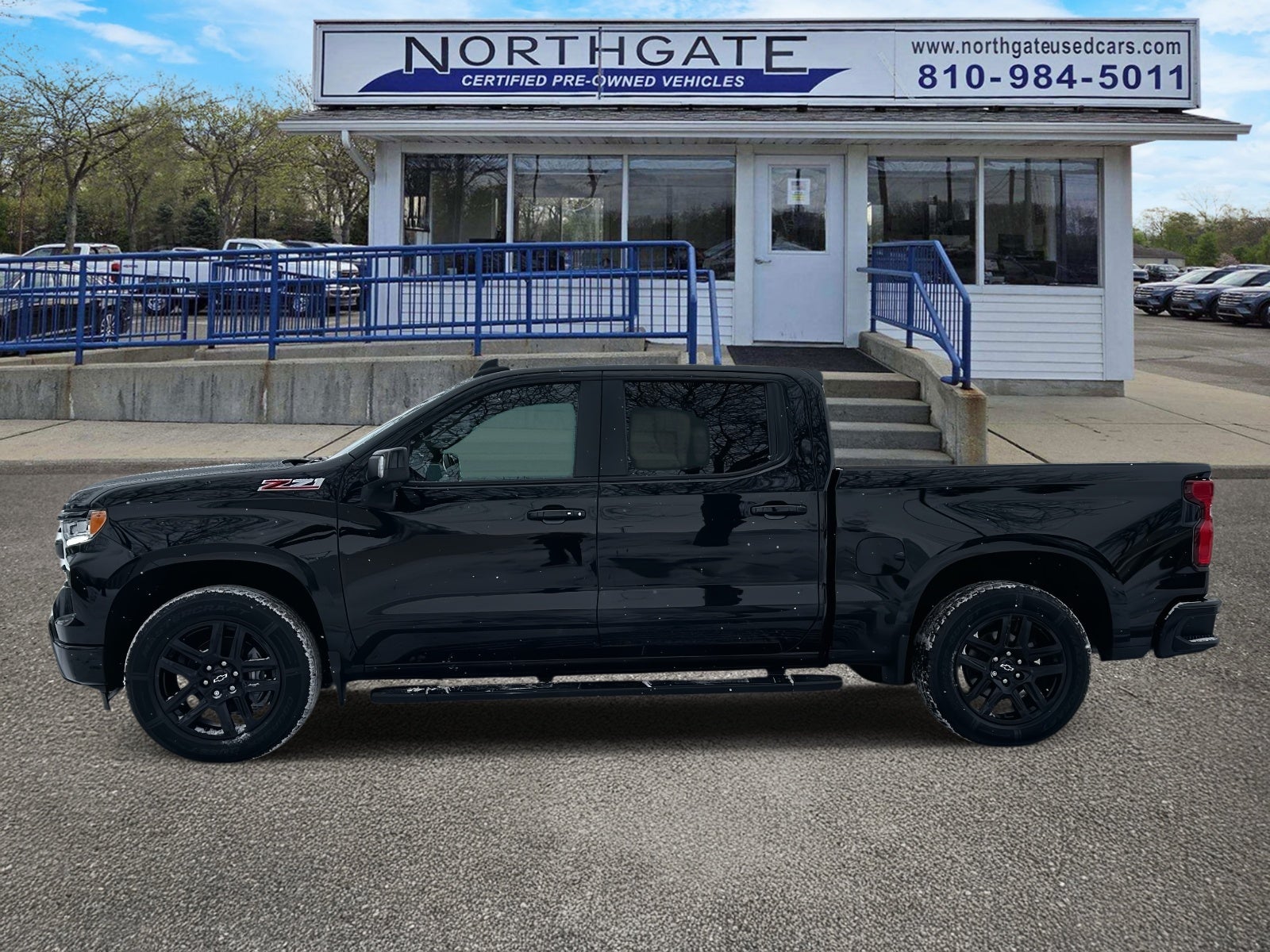2022 Chevrolet Silverado 1500 4WD Crew Cab 147 RST