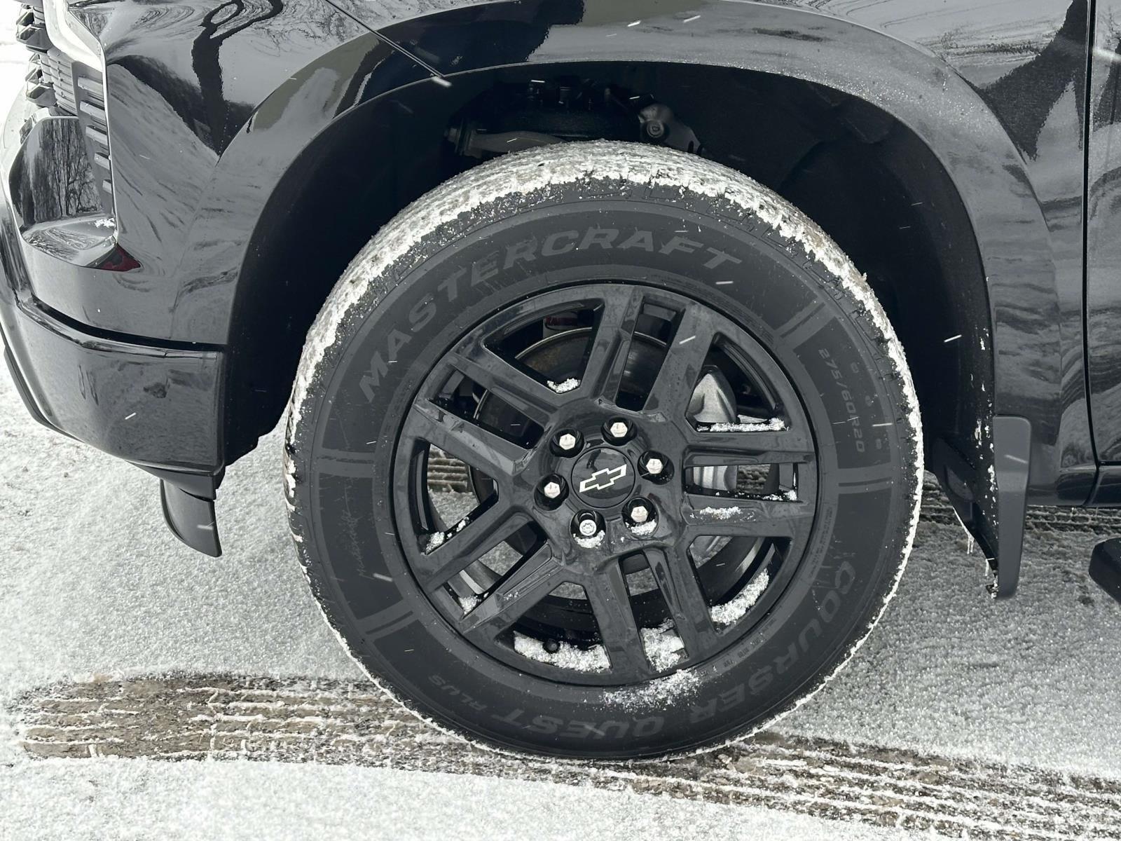 2022 Chevrolet Silverado 1500 4WD Crew Cab 147 RST