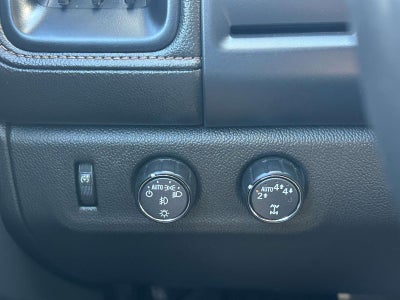 2022 GMC Canyon 4WD Crew Cab 128 AT4 w/Leather