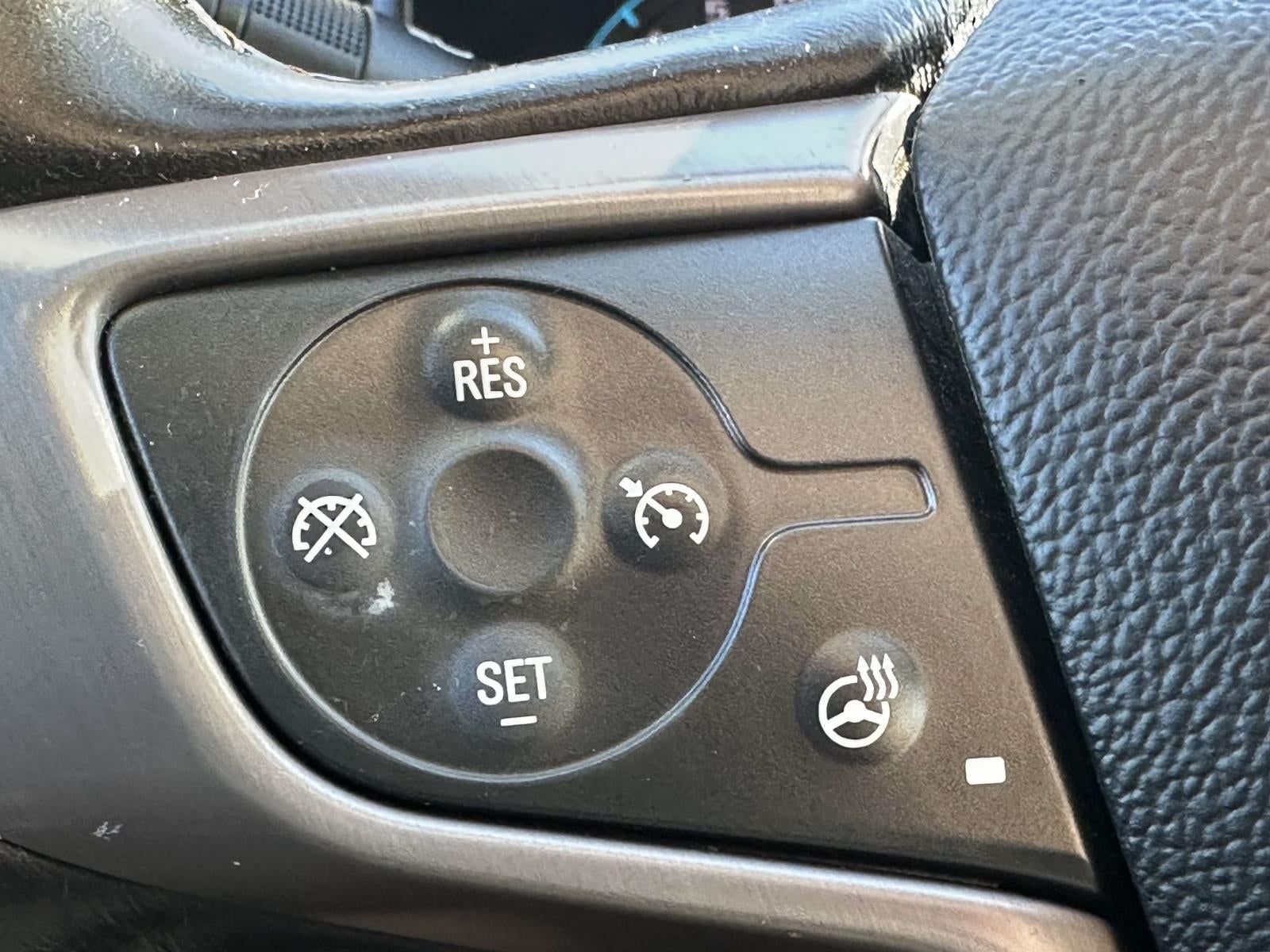 2022 GMC Canyon 4WD Crew Cab 128 AT4 w/Leather