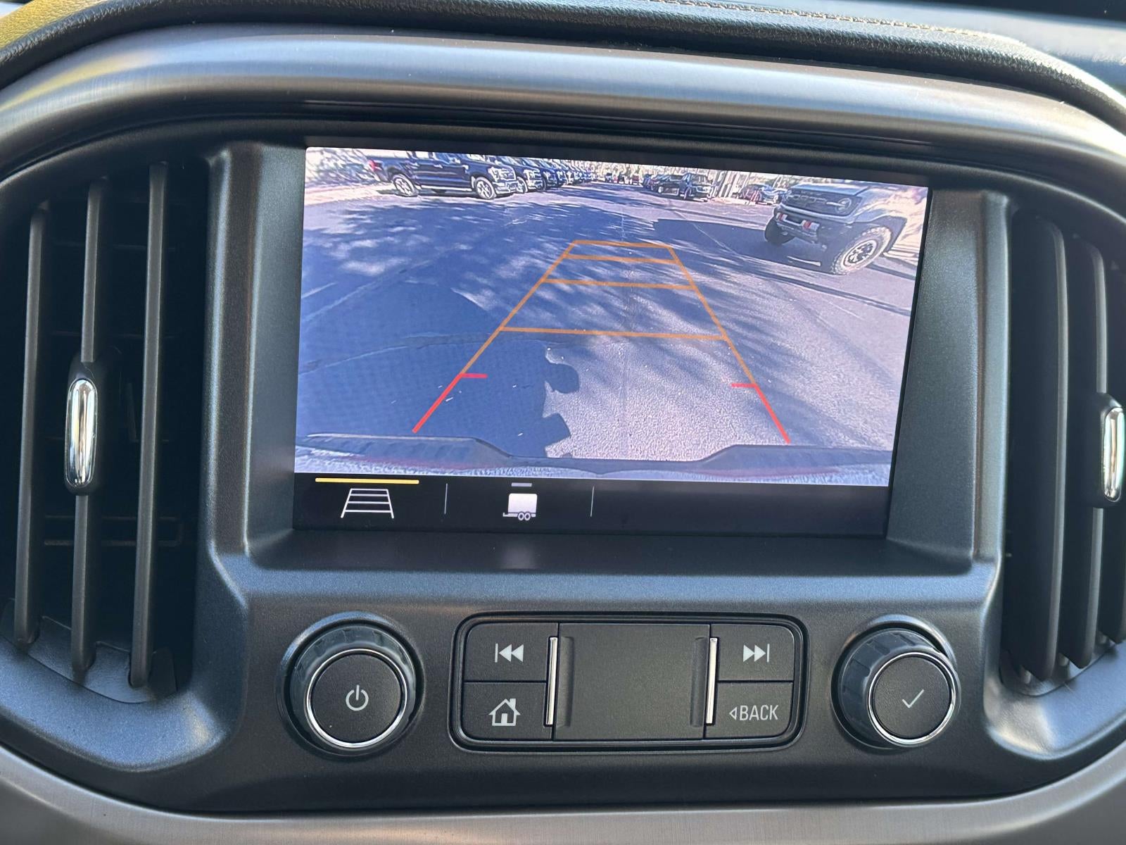 2022 GMC Canyon 4WD Crew Cab 128 AT4 w/Leather
