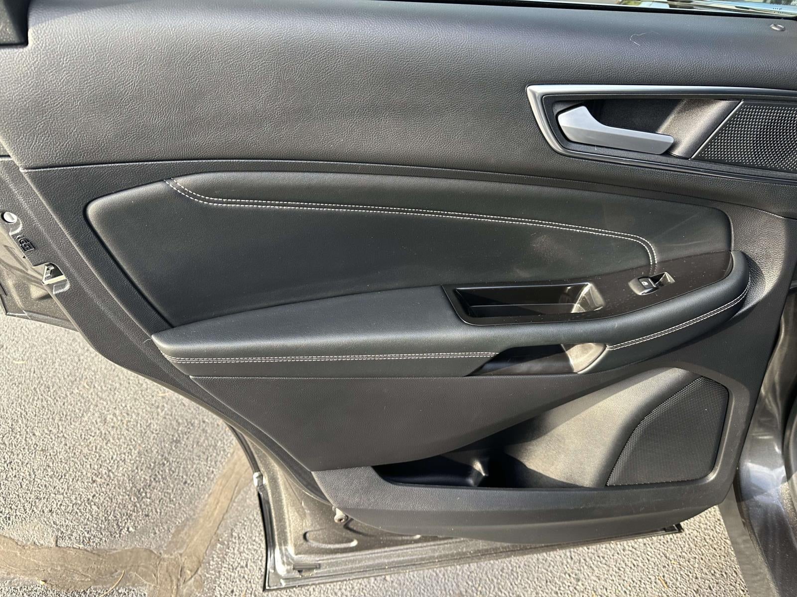 2020 Ford Edge Titanium AWD